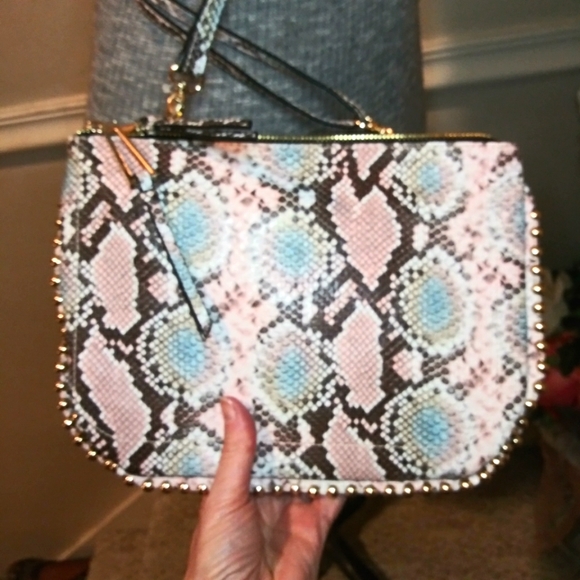 Jessica Simpson New Without Tags Camille Pink & Blue Snake Print Crossbody Purse - Picture 7 of 15
